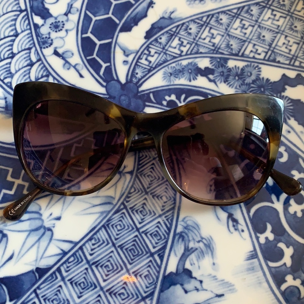 Elizabeth and Jones Lafayette Cat Eye Sunglasses